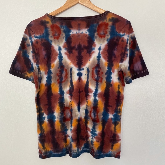 The Double Dipped Dessert V-Neck - Picture 2 of 3